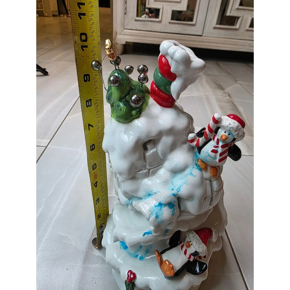 Occaxions North Pole Place Penguin Ice House Tea Light Holder 91005 Christmas A6